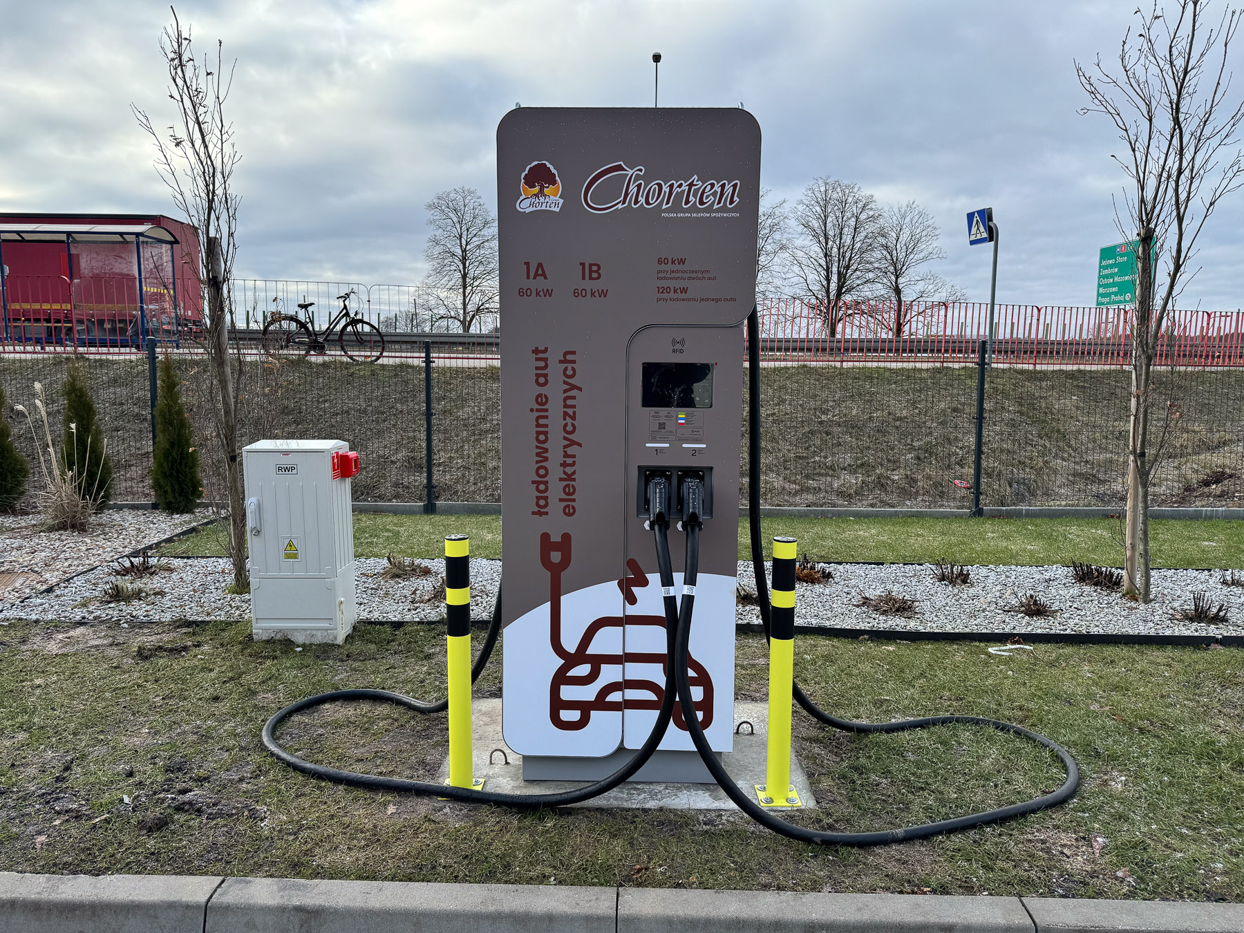 Stacja Ładowania – Grupa Chorten 120 kW