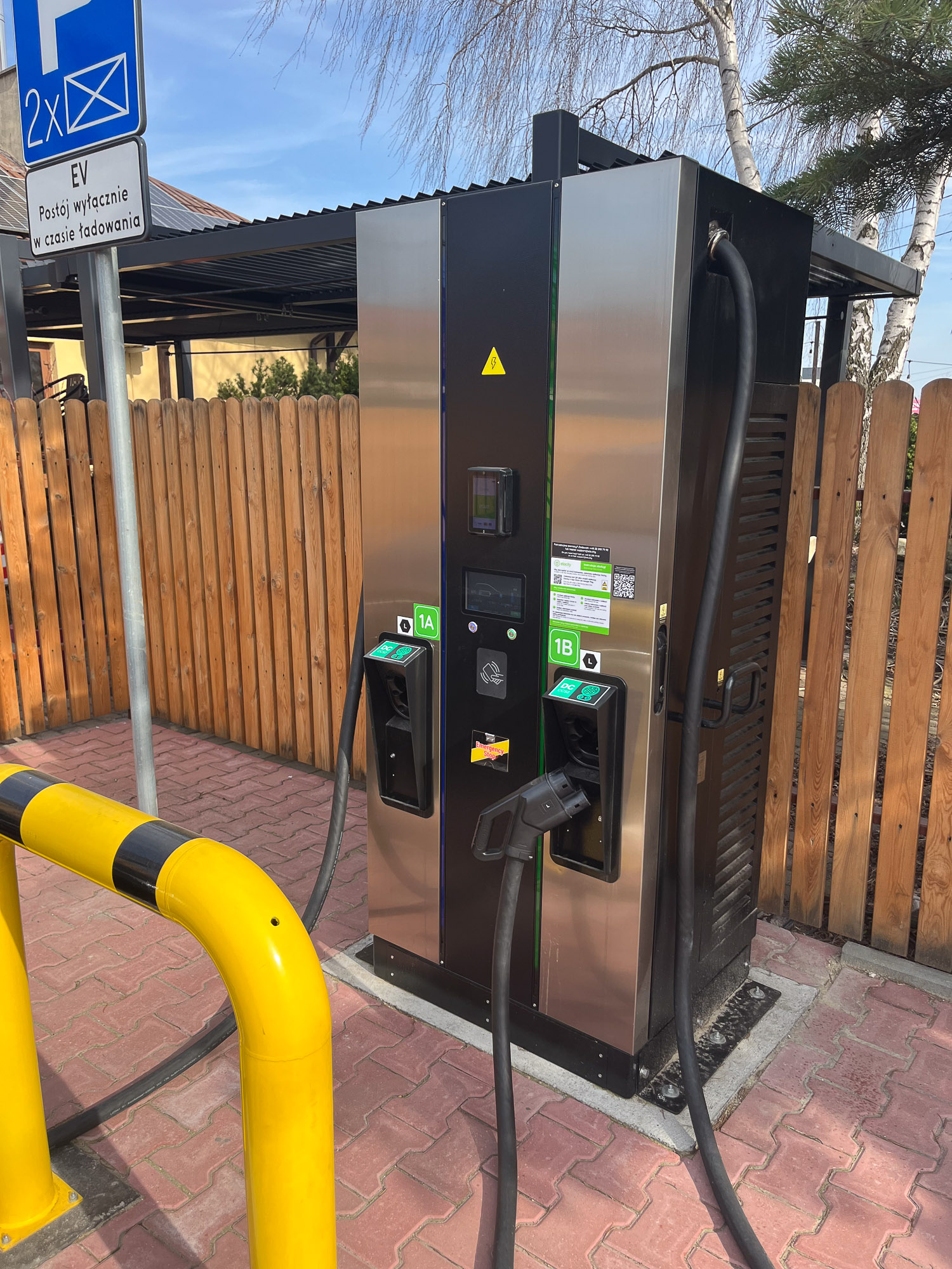 Stacja Ładowania – GROT Centralna 180 kW