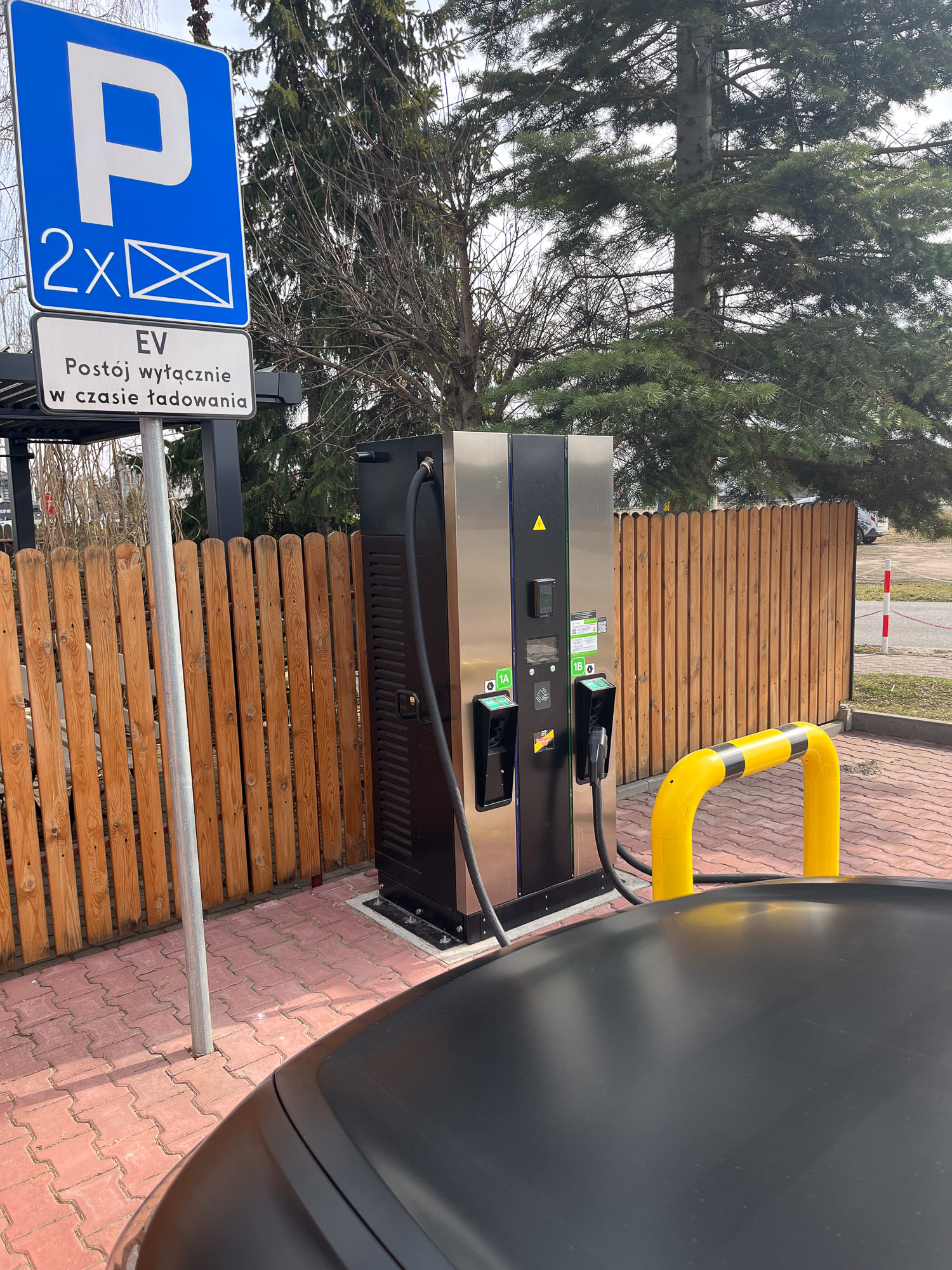 Stacja Ładowania – GROT Centralna 180 kW