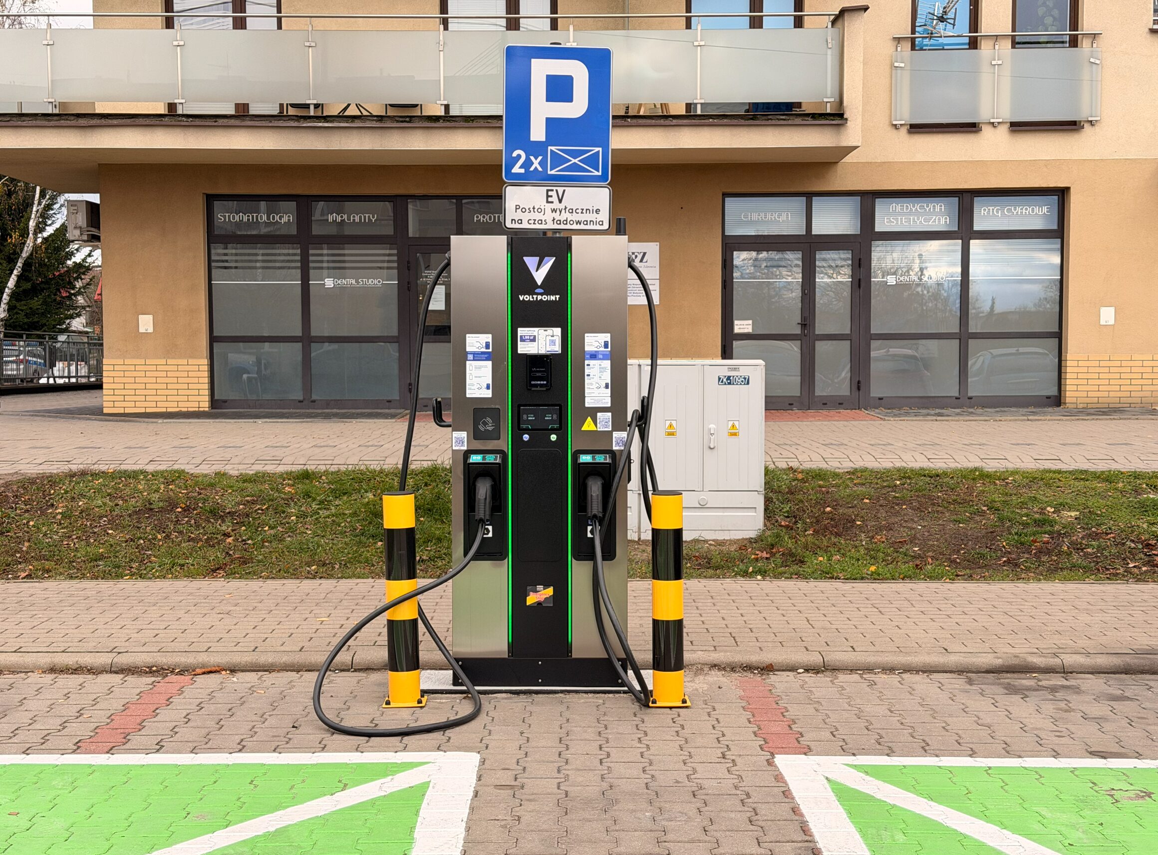 Stacja Ładowania – VOLTPOINT 60 kW – ul. 42 Pułku Piechoty