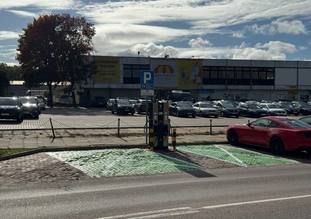 Stacja Ładowania - VOLTPOINT 60 kW - ul. Kawaleryjska, Białystok